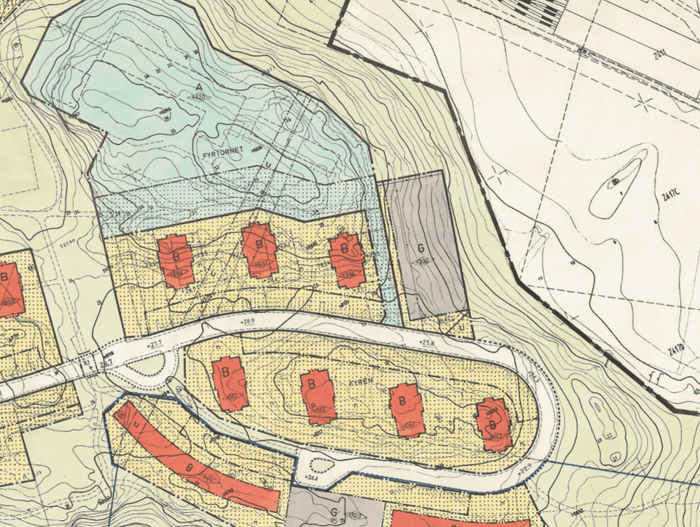 Stadsplan för Larsberg fastställdes 10 juli 1967 (aktbeteckning 0186-55/1967E).