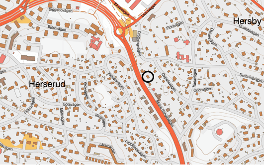 Kartan visar var det finns förutsättningar för skred i finkornig jordart. Fastigheten är inringad i svart.